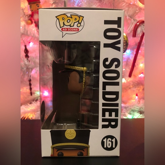 Christmas FAO Schwarz Toy Soldier Funko Pop🎄 - Picture 4 of 5